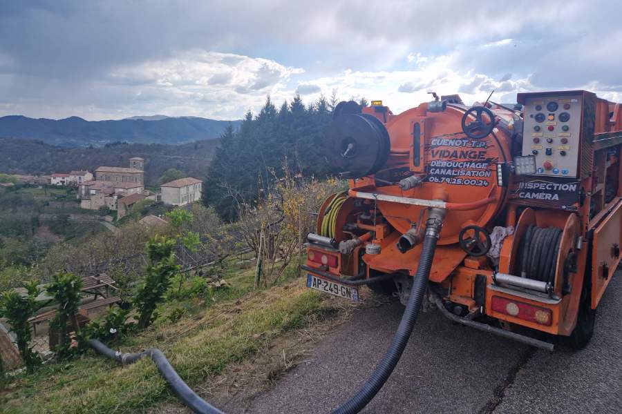 Débouchage canalisation à Mirabel