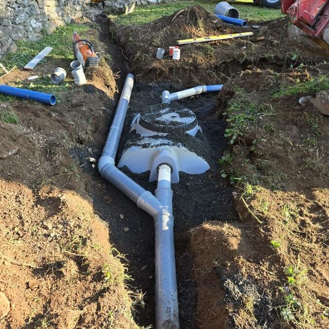 Bac à graisse, cuve fuel, fosse septique : quelles différences et quels entretiens selon votre type d’installation ?